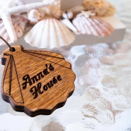 Anna's House فيلة